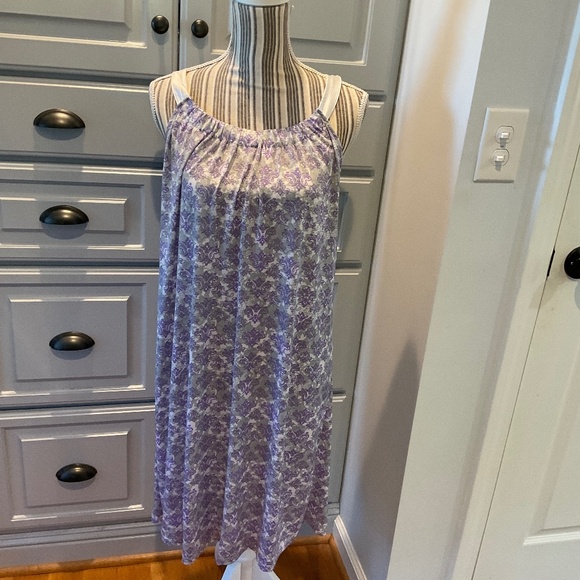 Purple Bobbie Brooks Gown, Size L - Picture 1 of 3